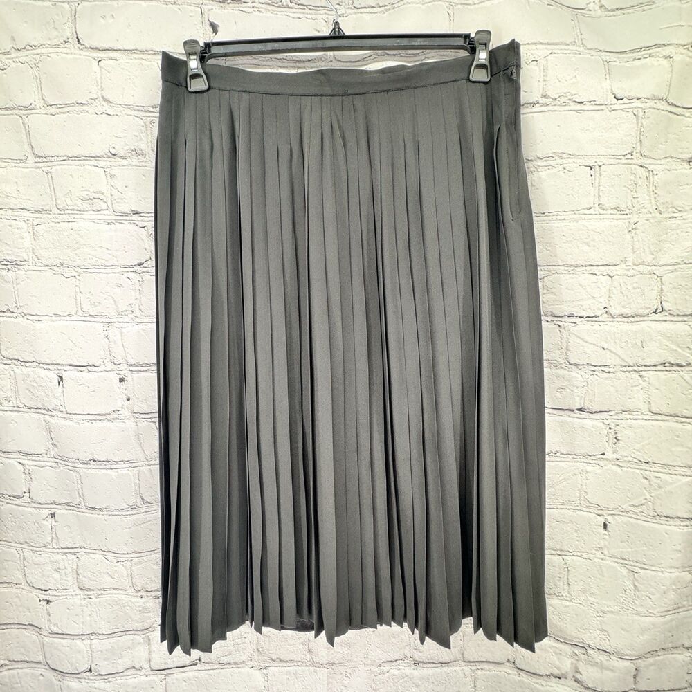 Vintage Jeanette for ST. Martin Skirt Women's 16 Black 100% Silk Made in Korea